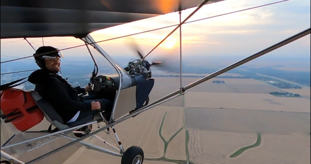 Jason Woodford's completed Affordaplane with red wings